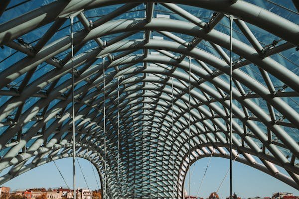 Verrière métal : illuminez votre espace avec style et élégance